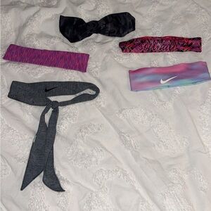 5 pack of girls sporty headbands!